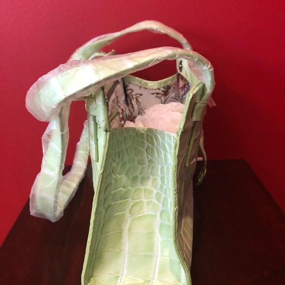 Tess Loriani Mint Bag. 100% Genuine Leather. - Picture 4 of 5